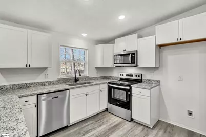 300 Crooked Creek Drive, Campobello, SC 29322 - Photo 9