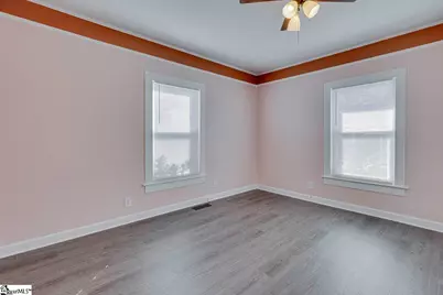 504 W Curtis Street, Simpsonville, SC 29681 - Photo 11