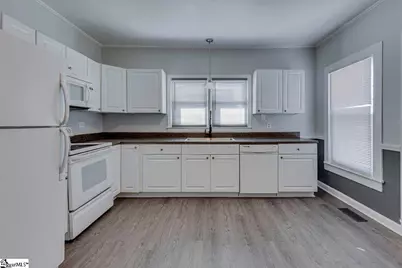 504 W Curtis Street, Simpsonville, SC 29681 - Photo 5