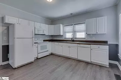 504 W Curtis Street, Simpsonville, SC 29681 - Photo 3