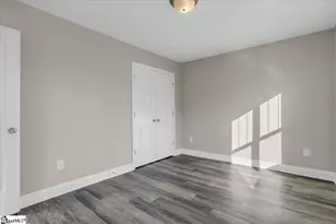 110 W 4th Ave, Easley, SC 29640 - Photo 23