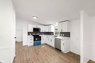 363 Goldsmith Rd, Simpsonville, SC 29681 - Photo 7