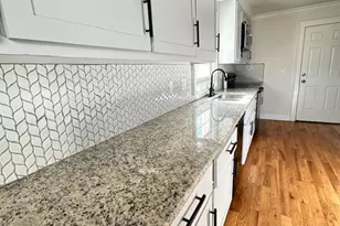 8 Pembroke Ln, Taylors, SC 29687 - Photo 9