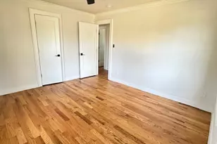 8 Pembroke Ln, Taylors, SC 29687 - Photo 5