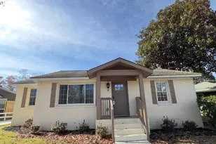 8 Pembroke Ln, Taylors, SC 29687 - Photo 1