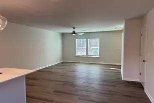 322 Stonyway Ln, Easley, SC 29640 - Photo 5