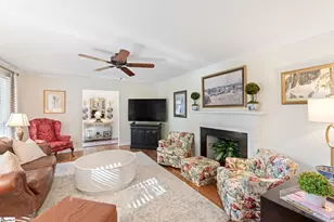 39 Clarendon Ave, Greenville, SC 29609 - Photo 11