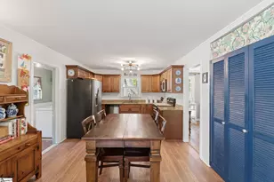 39 Clarendon Ave, Greenville, SC 29609 - Photo 19