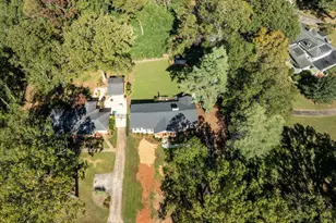 39 Clarendon Ave, Greenville, SC 29609 - Photo 7