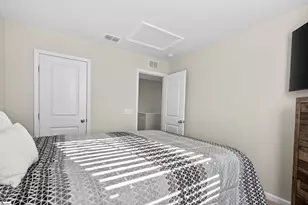 628 Batchomble Ln, Greenville, SC 29605 - Photo 25