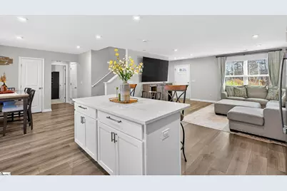 628 Batchomble Lane, Greenville, SC 29605 - Photo 9