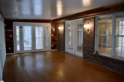 381 Royal Burgess Drive, Campobello, SC 29322 - Photo 11