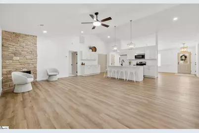 206 Dexter Bend Court, Fountain Inn, SC 29644 - Photo 5