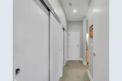 500 E McBee Avenue #5202, Greenville, SC 29601 - Photo 21