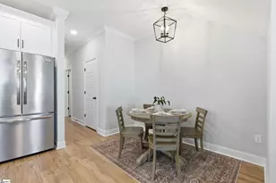 141 Lumpkin St, Travelers Rest, SC 29690 - Photo 9