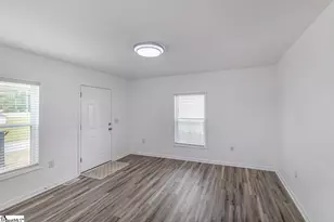 505 Pelham St, Greer, SC 29651 - Photo 11