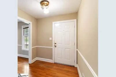 310 Slopingwood Lane, Spartanburg, SC 29301 - Photo 9