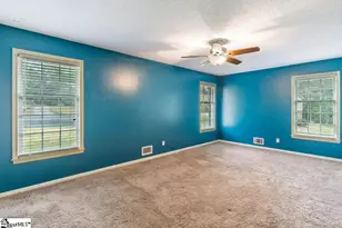 310 Slopingwood Ln, Spartanburg, SC 29301 - Photo 15