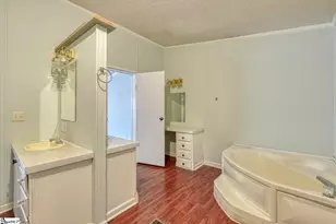 1061 Nazareth Rd, Spartanburg, SC 29301 - Photo 33