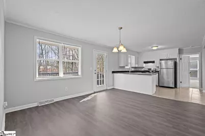 104 Cascade Drive, Greer, SC 29651 - Photo 9