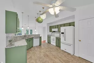 6 Buzzell Ct, Simpsonville, SC 29681 - Photo 11