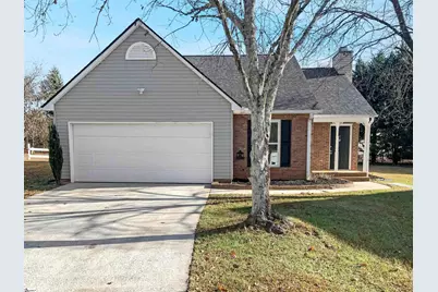 3 E Fall River Way, Simpsonville, SC 29680 - Photo 1