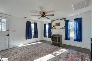 4943 Parris Bridge Rd, Boiling Springs, SC 29316 - Photo 17