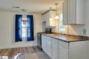 4943 Parris Bridge Rd, Boiling Springs, SC 29316 - Photo 11