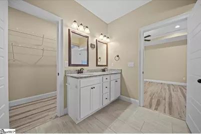 402 Grantleigh Court, Simpsonville, SC 29680 - Photo 9