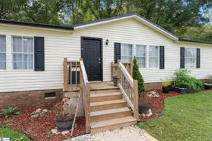 130 Kentmont Ln, Greer, SC 29651 - Photo 3