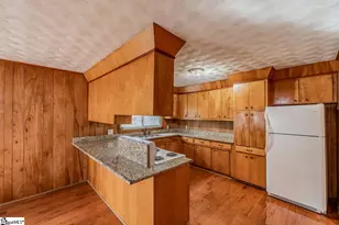 207 Maid Marion Dr, Union, SC 29379 - Photo 15