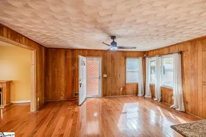 207 Maid Marion Drive, Union, SC 29379 - Photo 7