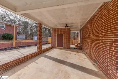 207 Maid Marion Drive, Union, SC 29379 - Photo 5