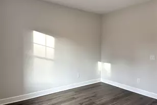 309 Blaine Ct, Greenville, SC 29607 - Photo 9