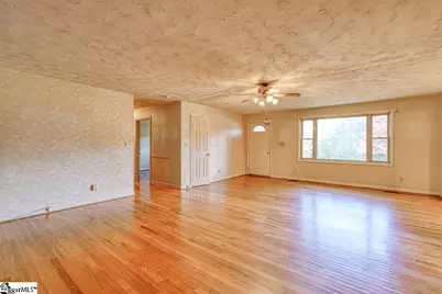 6123 Woodfield Circle, Spartanburg, SC 29303 - Photo 5