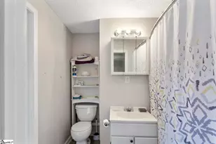 106 Holt Dr, Iva, SC 29655 - Photo 9