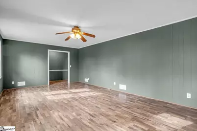 803 E Brookwood Drive, Landrum, SC 29356 - Photo 9