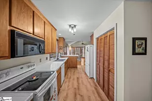 133 Ernestine Hayes Rd, Pickens, SC 29671 - Photo 13