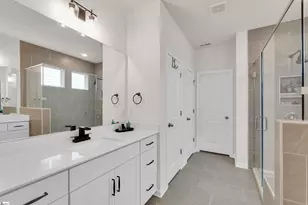 620 Columbus Cir, Simpsonville, SC 29680 - Photo 5