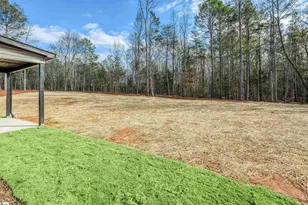 120 Simmons Rd, Woodruff, SC 29388 - Photo 25