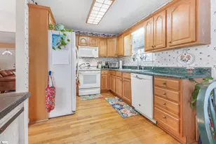 2000 Ridgeview Ln, Seneca, SC 29678 - Photo 15