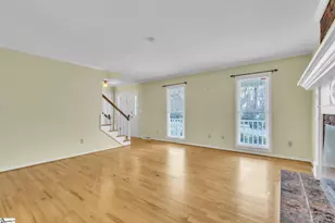 7 Milford Ct, Taylors, SC 29687 - Photo 3