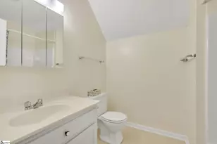 7 Milford Ct, Taylors, SC 29687 - Photo 9