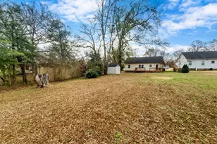 2407 E Lee Rd, Taylors, SC 29687 - Photo 19