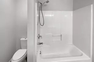 2407 E Lee Rd, Taylors, SC 29687 - Photo 27