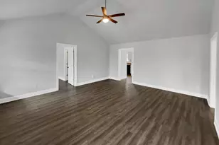 2407 E Lee Rd, Taylors, SC 29687 - Photo 3