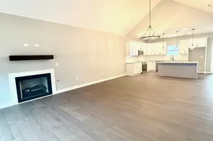 23 Henderson Rd, Gray Court, SC 29645 - Photo 5