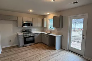 11 Southern St, Liberty, SC 29657 - Photo 3