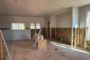 351 E Pyrenees Dr, Wellford, SC 29385 - Photo 11