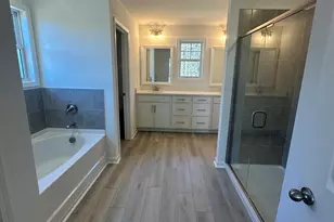 351 E Pyrenees Dr, Wellford, SC 29385 - Photo 39